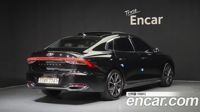 Hyundai Grandeur из Кореи Encar