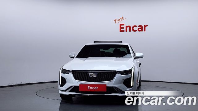 Cadillac CT4 2.0 Sport — пробег 76 437 км — фото 3 из 5