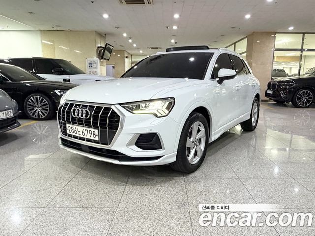 Audi Q3 35 TDI Premium — пробег 47 305 км — фото 1 из 5