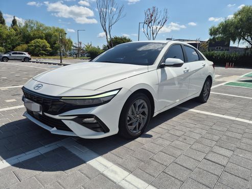 Hyundai AVANTE 1.6 Modern — пробег 76 992 км — фото 2 из 5
