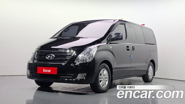 Hyundai Starex 11-Seater Wagon Smart — пробег 163 289 км — фото 1 из 5