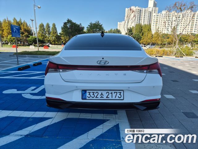 Hyundai AVANTE из Кореи Encar