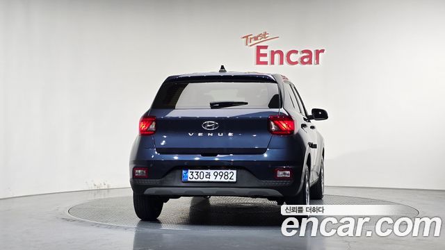 Hyundai Venue из Кореи Encar