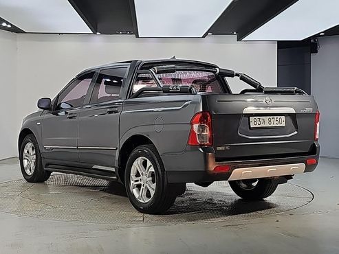 Ssangyong KORANDO CX7 4WD CLUB — пробег 179 940 км — фото 3 из 5