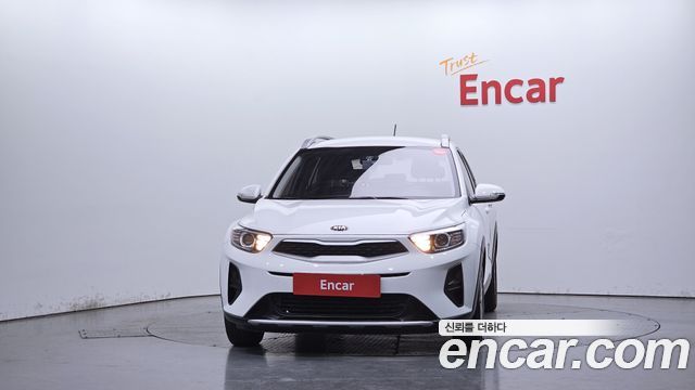 Kia Stonic из Кореи Encar