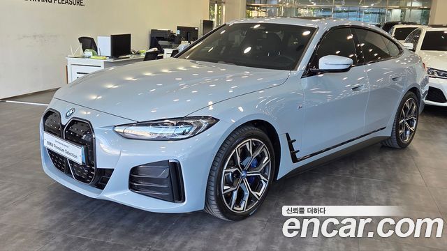 BMW i4 eDrive40 M Sports Pro — пробег 43 262 км — фото 1 из 5