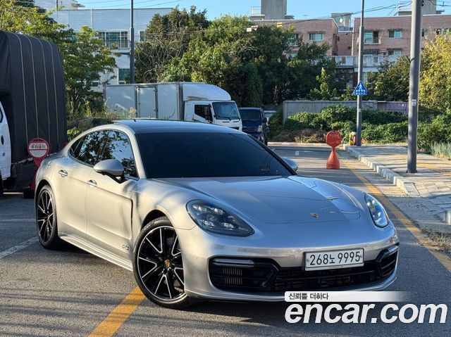 Porsche Panamera 4.0 GTS — пробег 48 000 км — фото 1 из 5