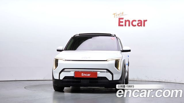 Kia EV3 Long Range 2WD AIr — пробег 72 587 км — фото 3 из 5