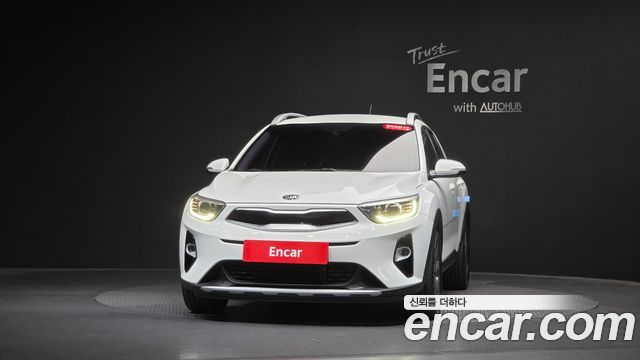 Kia Stonic из Кореи Encar