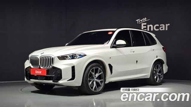 BMW X5 xDrive 40i M Sport — пробег 8 121 км — фото 1 из 5