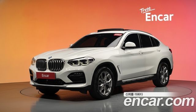BMW X4 xDrive20i xLine — пробег 61 627 км — фото 1 из 5