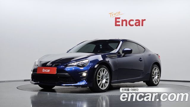 Toyota 86 2.0 — пробег 98 084 км — фото 1 из 5