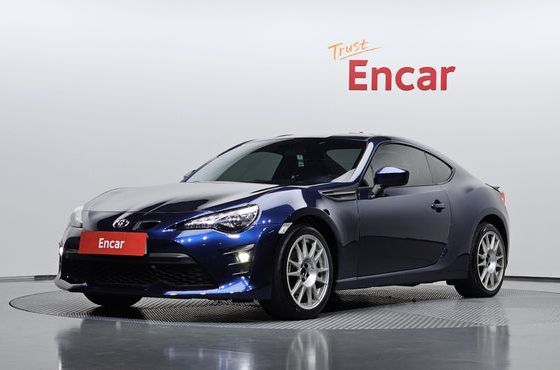 Toyota 86 2.0 — пробег 98 084 км — фото 1 из 5