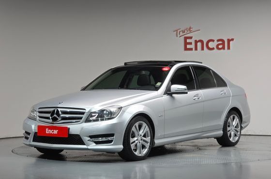 Mercedes-Benz C-Class C200 CGI AVANTGARDE — пробег 57 850 км — фото 1 из 5