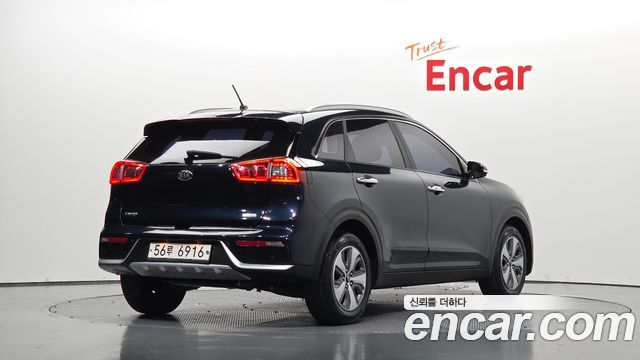 Kia Niro из Кореи Encar