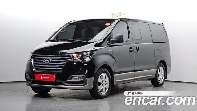 Hyundai Starex Wagon 11-Seater Modern — пробег 47 691 км — фото 1 из 5