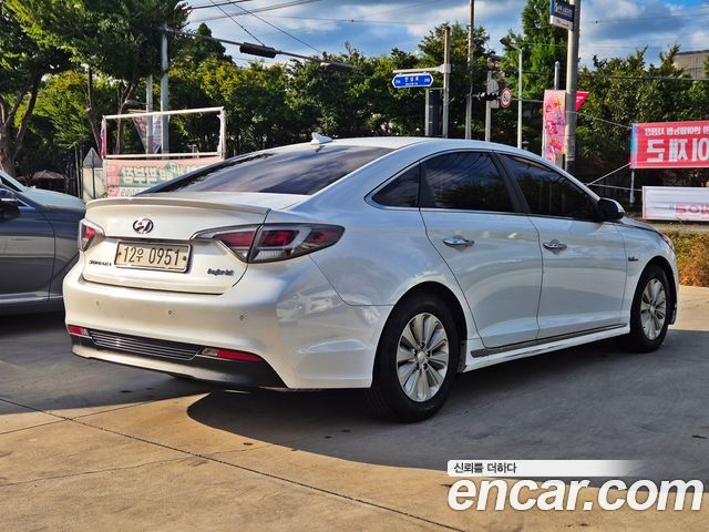 Hyundai Sonata 2.0 HEV Modern — пробег 185 101 км — фото 3 из 5
