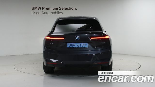 BMW iX xDrive50 Sports Plus — пробег 39 042 км — фото 3 из 5