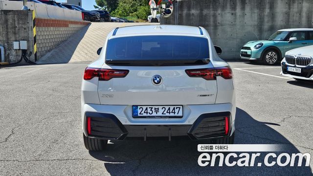 BMW X2 (F39) xDrive 20i M Sport — пробег 4 111 км — фото 4 из 5