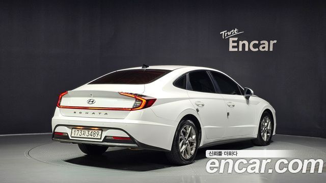Hyundai Sonata 2.0 Premium — пробег 134 788 км — фото 2 из 5
