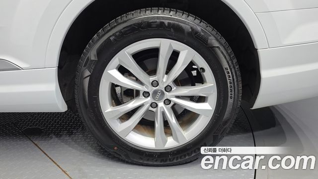 Audi Q7 из Кореи Encar