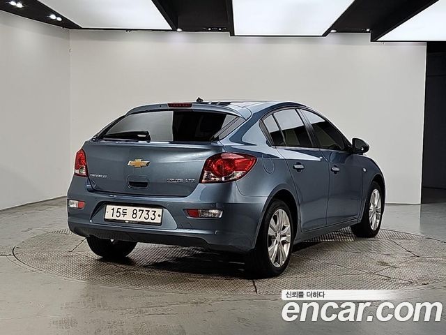 Chevrolet (Daewoo) Cruze 1.8 LTZ+ — пробег 86 385 км — фото 4 из 5