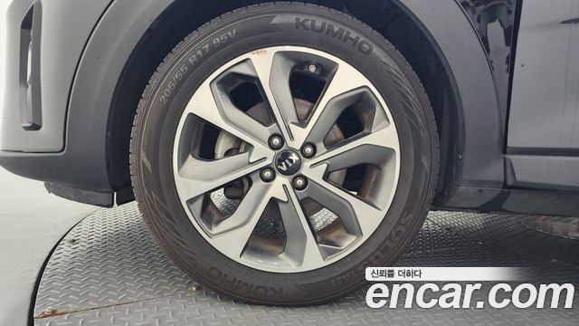 Kia Stonic из Кореи Encar