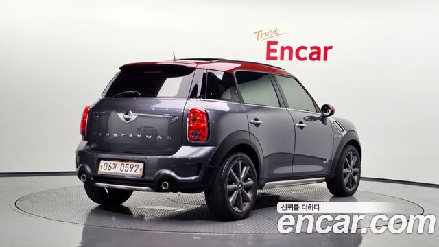 Mini Countryman ALL4 Park Lane 1st — пробег 161 798 км — фото 2 из 5