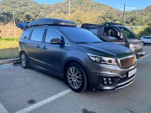 Kia Carnival 7-seater Limousine President — пробег 110 000 км — фото 1 из 5