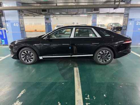 Hyundai Grandeur Premium — пробег 3 км — фото 5 из 5