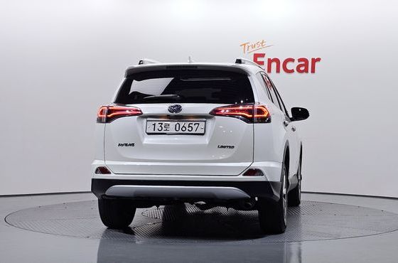 Toyota RAV4 2.5 2WD 4th — пробег 48 480 км — фото 4 из 5