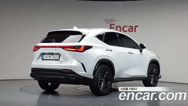 Lexus NX Premium — пробег 13 371 км — фото 2 из 5