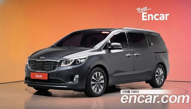 Kia Carnival 11-seater Noblesse — пробег 143 013 км — фото 1 из 5