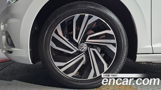 Volkswagen Jetta из Кореи Encar
