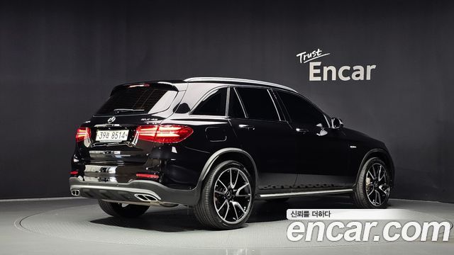 Mercedes-Benz GLC-Class AMG GLC43 4MATIC — пробег 69 625 км — фото 2 из 5
