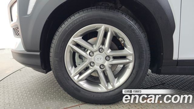 Hyundai Kona из Кореи Encar