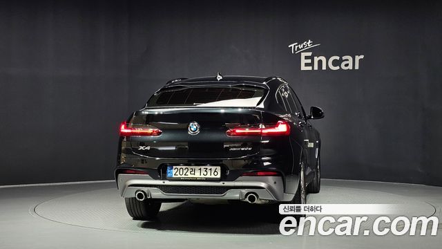 BMW X4 xDrive20d M Sports Online Exclusive Edition — пробег 96 307 км — фото 4 из 5
