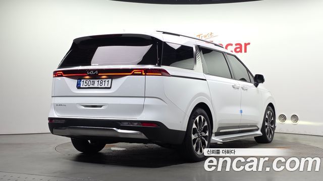 Kia Carnival из Кореи Encar