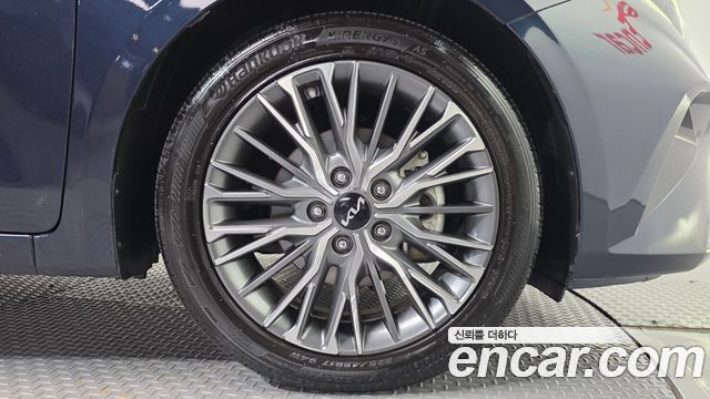 Kia K3 из Кореи Encar