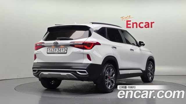 Kia Seltos из Кореи Encar