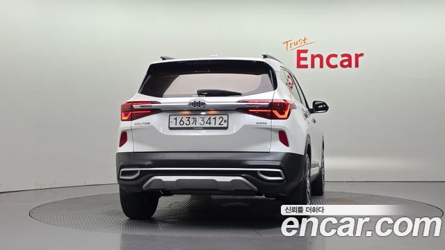 Kia Seltos из Кореи Encar