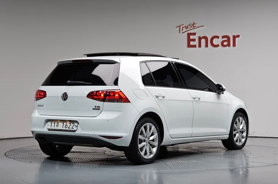 Volkswagen Golf 1.4 TSI — пробег 108 369 км — фото 2 из 5
