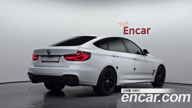 BMW Gran Turismo GT 320d M Sport Premium — пробег 97 455 км — фото 2 из 5
