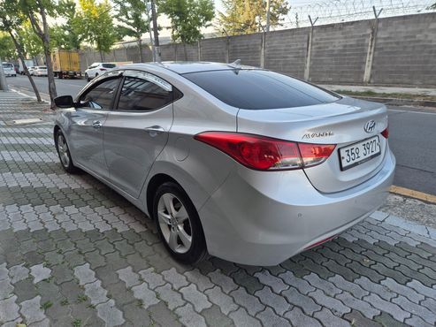 Hyundai AVANTE M16 GDI Premier — пробег 186 481 км — фото 4 из 5