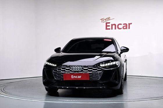Audi A5 40 TFSI Quattro Advanced — пробег 8 250 км — фото 3 из 5