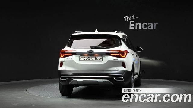 Kia Seltos из Кореи Encar