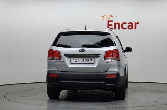 Kia Sorento Diesel 2.0 2WD TLX High-Deluxe — пробег 239 560 км — фото 4 из 5