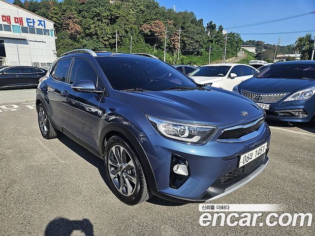 Kia Stonic из Кореи Encar