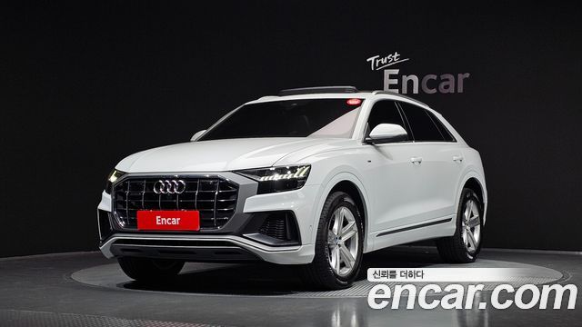 Audi Q8 45 TDI Quattro Premium — пробег 74 131 км — фото 1 из 5