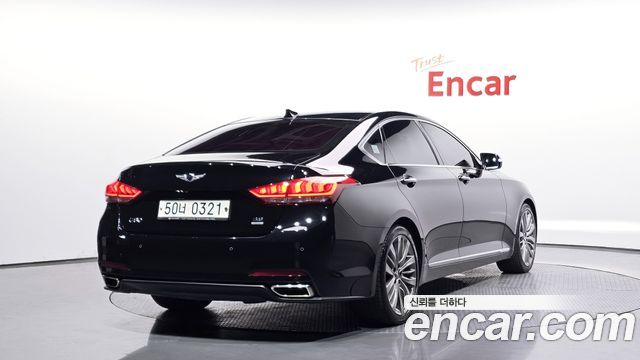 Hyundai Genesis из Кореи Encar